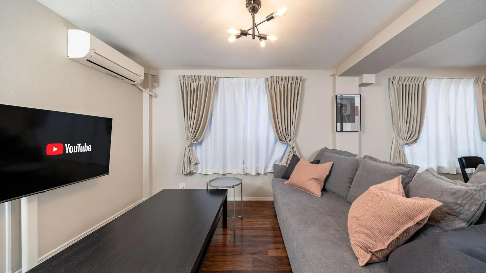 アリタ日本橋西2F Apartment Osaka
