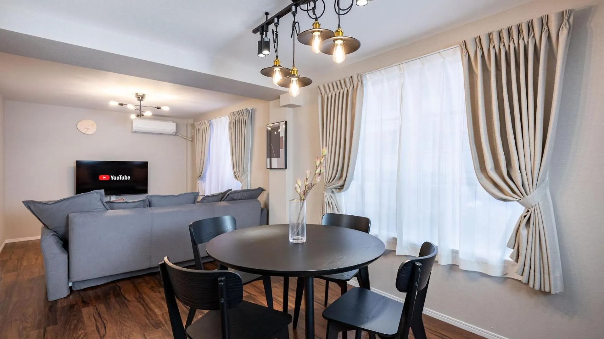 アリタ日本橋西2F Apartment Osaka